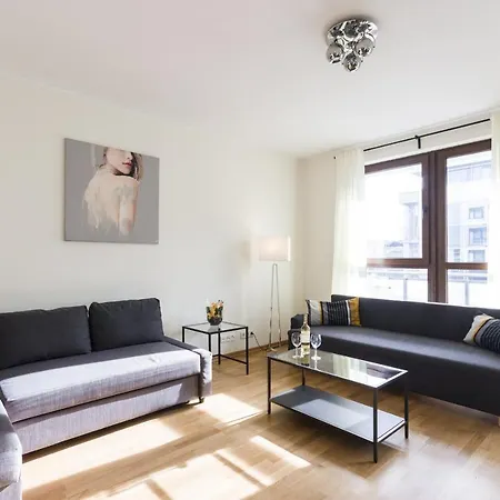 Apartment Big Apart-old Town- 3 Rooms- 10 People- Garage- Lift- New Building *